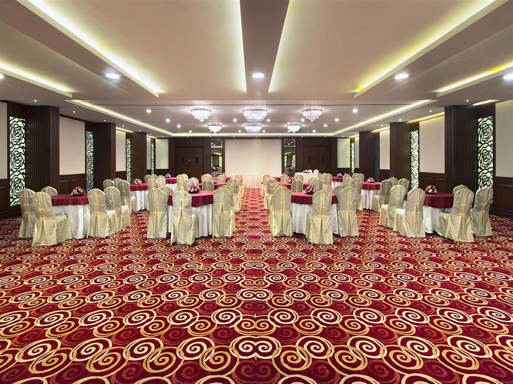 Hotel The The Grand Magrath Bangalore Buitenkant foto